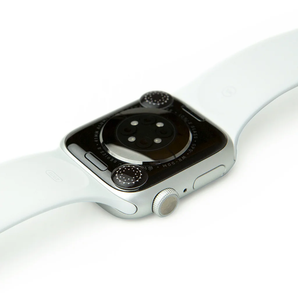 Penta Power Duo Tag Zwart op draadloze oortjes